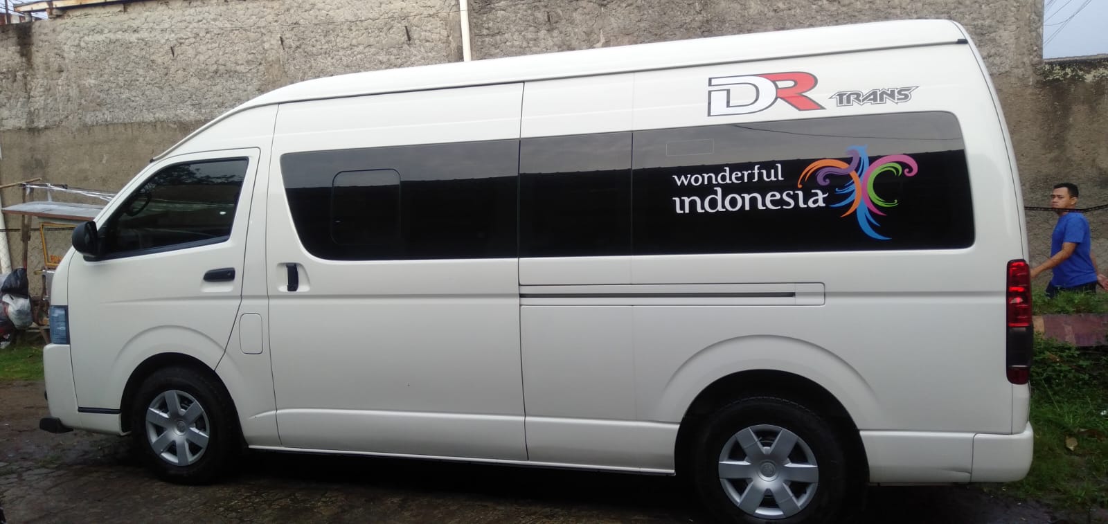 DR Trans Mobile Hero